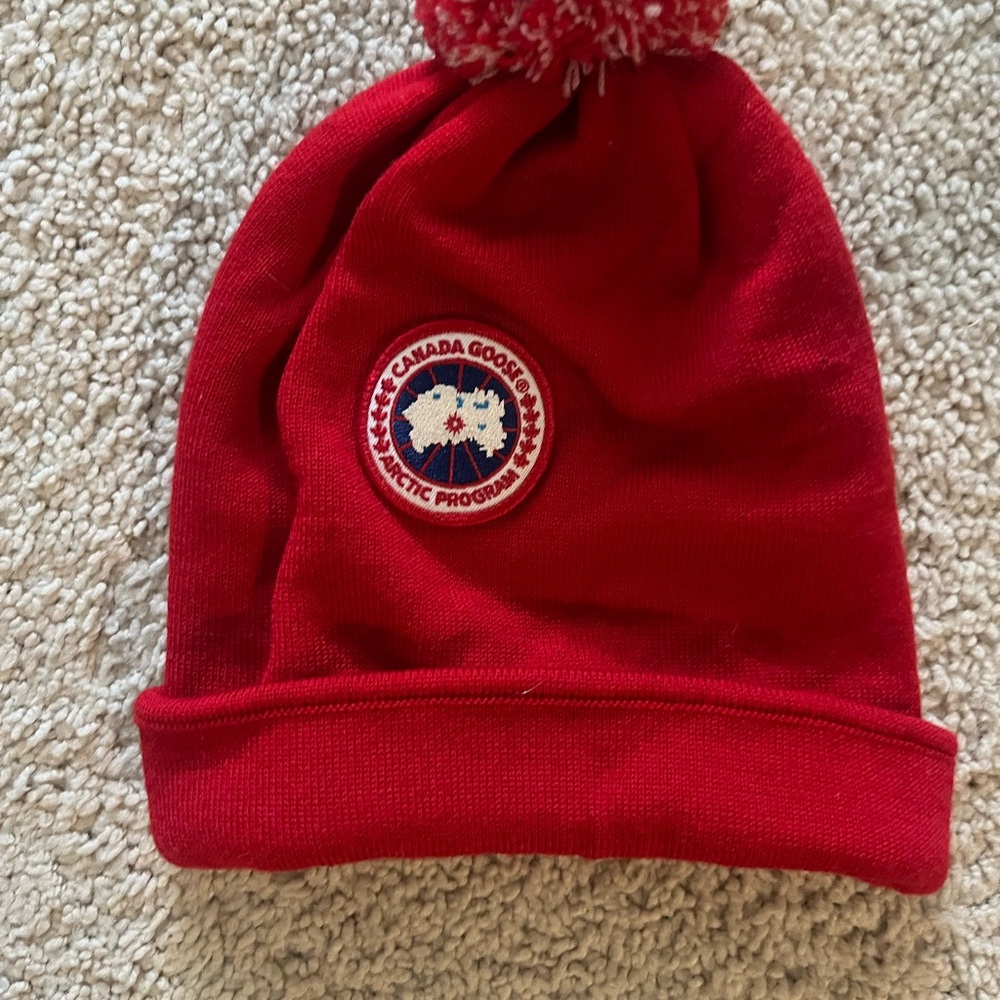 Canada Goose Kids Red Knit Hat & MATCHING SCARF SET